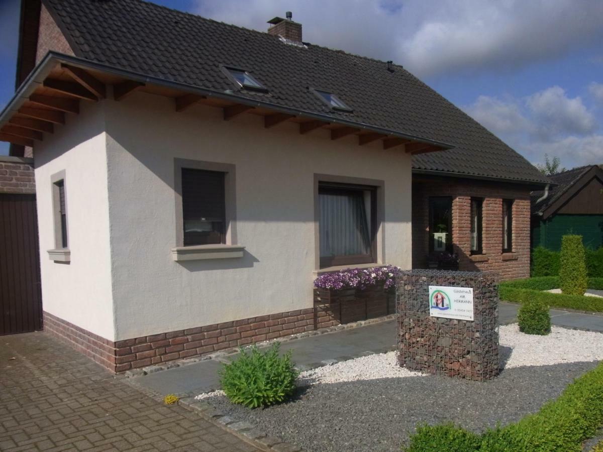 Gaestehaus Am Hermann Hoerstel Exterior photo